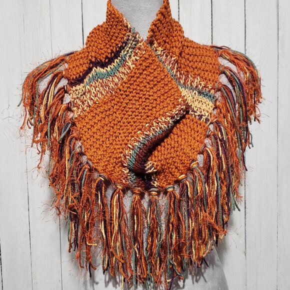 NEW Hand Knitted Rust Orange Infinity Boho Cowl Scarf Fringe Artsy Indie Hippie - Picture 1 of 6